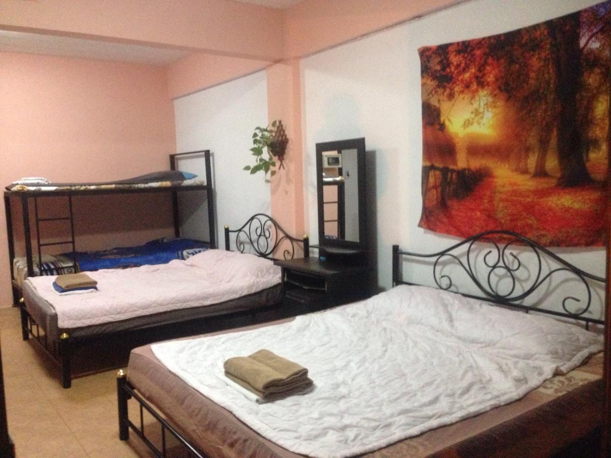 Artem'S Guesthouse Джомтьєн-Біч Екстер'єр фото
